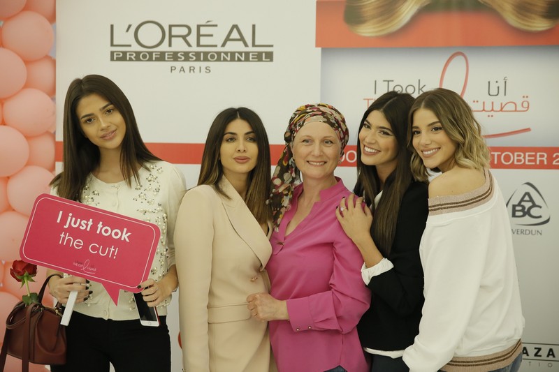Hundreds of people gathered to support cancer patients during 'I Took the Cut' event